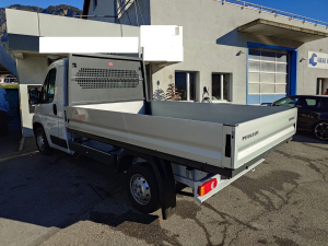 Peugeot Brücke 03