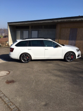 Octavia RS 01