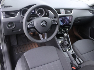 Skoda Octavia 03s