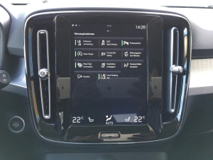 XC40 7
